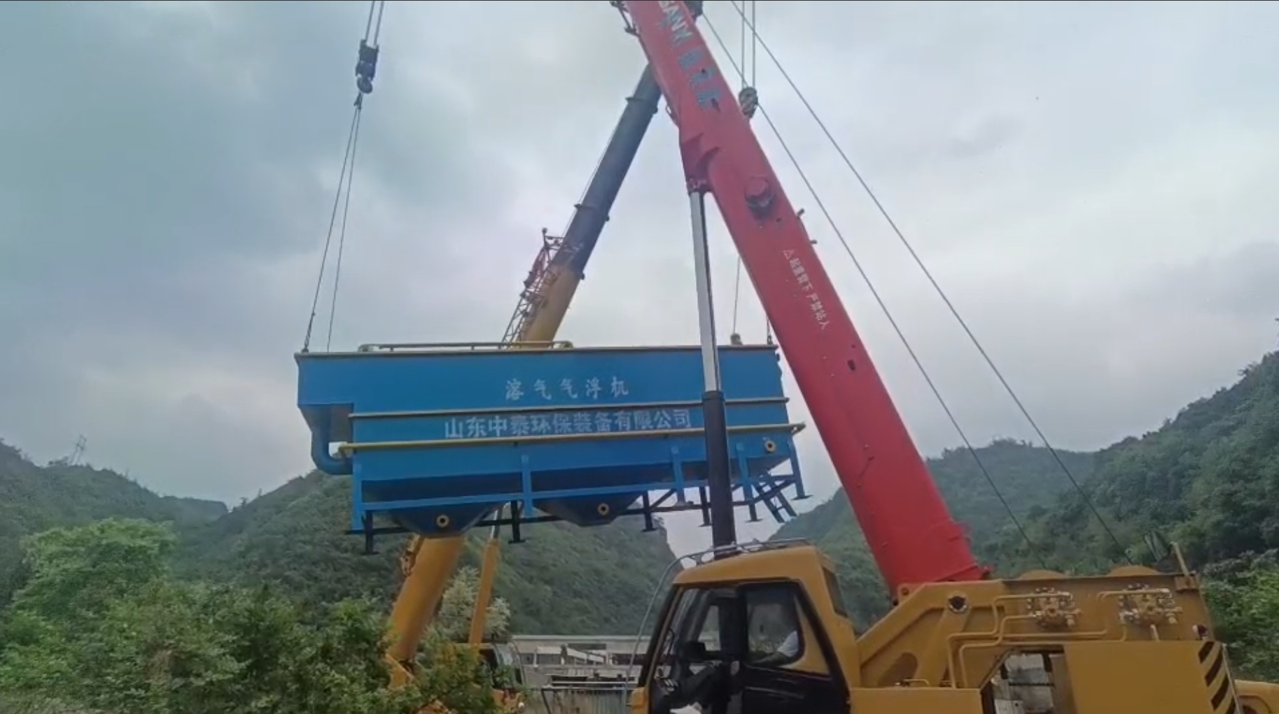 氣浮機，高效氣浮機，溶氣氣浮機，氣浮機安裝現(xiàn)場